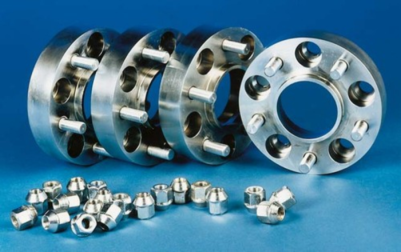 Spurverbreiterungen SPV006J9, 139,7x6 60mm, Toy. J9, J12, J15, Hilux ab 05