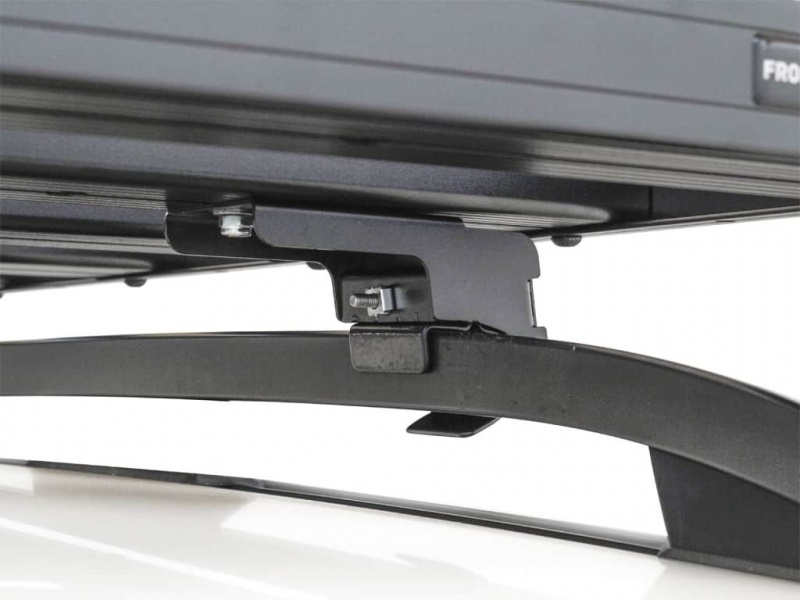 Porsche Cayenne (2010 - 2017) Slimline II Dachtraeger Kit / Grab-On Befestigung - von Front Runner