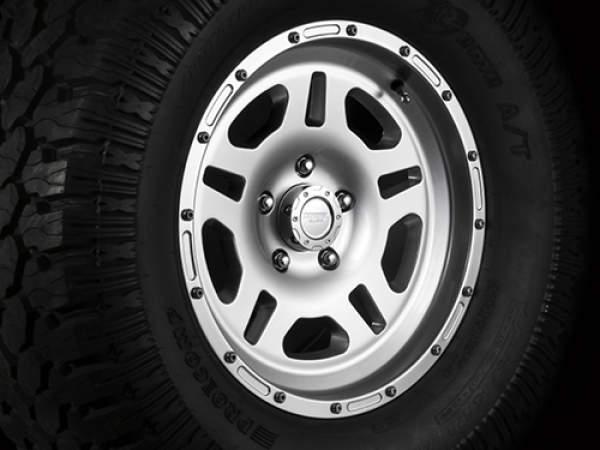 Alufelge Utah silber 8,5x17 ET +10 mit TÜV Gutachten - Wrangler JK 07 -