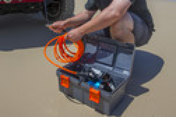 ARB-KOMPRESSOR 12-VOLT, CKMA IM KOFFER, INKL. ZUBEHÖR, 6 M LUFTSCHLAUCH