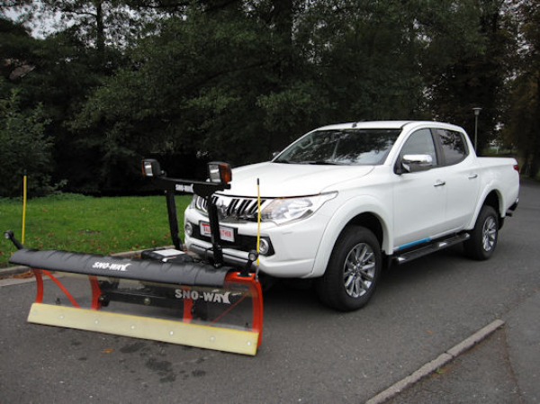 MONTAGERAHMEN MITSUBISHI L200 AB 2015-