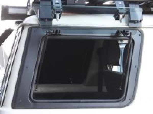 Front Runner Gullwing Fensterscheibe (rechte Seite) aus Glas - Toyota Land Cruiser 70